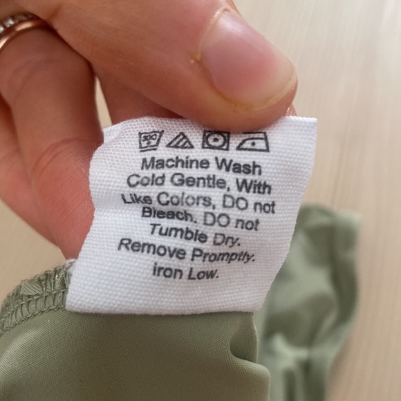 Princess Polly Moran 2 Piece Bolero Top Sage. Too small and worn once - Picture 4 of 5